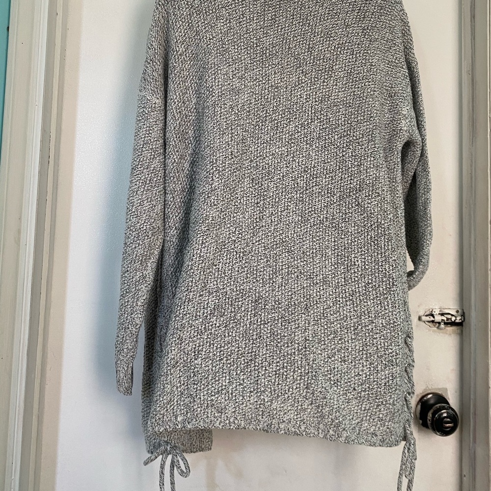 Dressbarn gray cozy and white cardigan sweater (M) - Picture 11 of 11